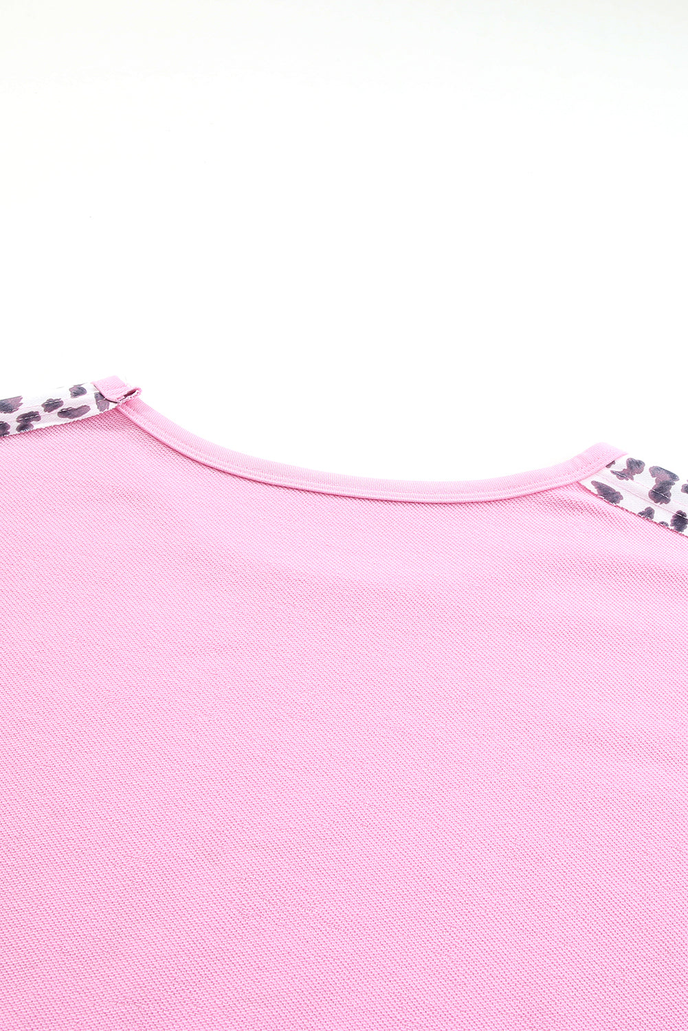 Pink Exposed Seam Leopard Splicing Plus Size Sweatshirt